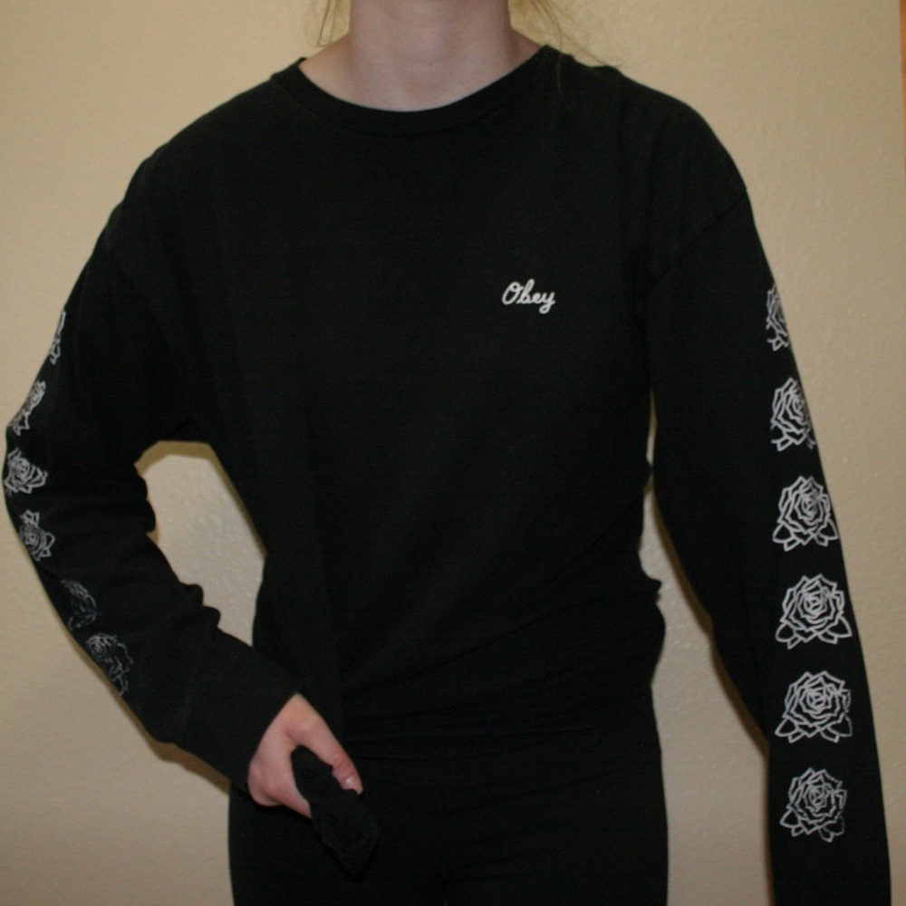 PRE LOVED VINTAGE OBEY LONG SLEEVE